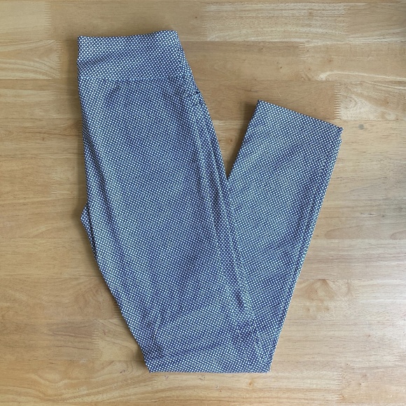 Van Heusen Stretch White Black Geo Pattern Pants - Picture 1 of 6